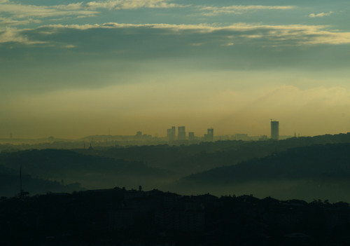 Smog zagraża zdrowiu i płodności Polaków